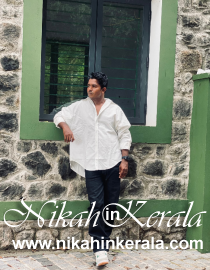 Physical Status based  Muslim Grooms profile 450187