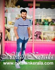 Physical Status based  Muslim Grooms profile 419157