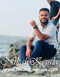 Physical Status based  Muslim Grooms profile 418851