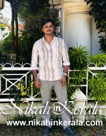 Physical Status based  Muslim Grooms profile 523671