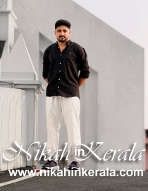 Physical Status based  Muslim Grooms profile 552987